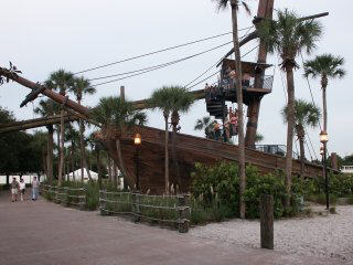 SAB Boatwreck Slide entrance