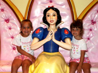 Snow White outside the 'Earsport' Store