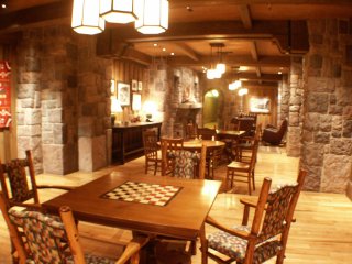 VWL Iron Spike Room