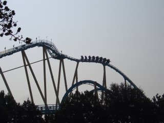 EXCELLENT COASTER - Kraken!