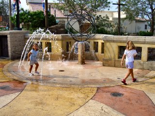 Cooling off in the fountains